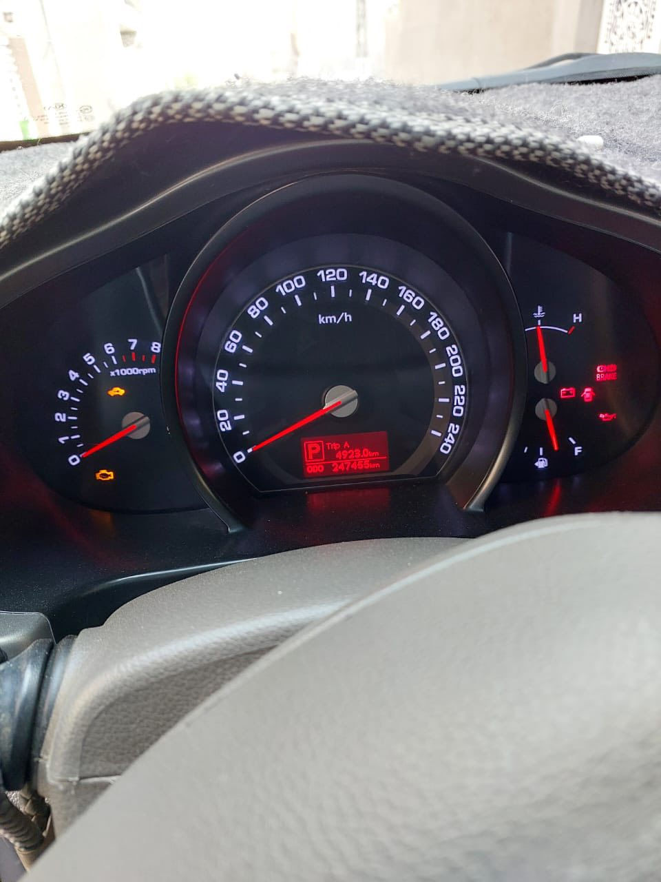 السلام عليكم كيا سبورتج موديل12 خليجي رقم واسط بأسمي تحويل ثاني يوم مكفوله من الصبغ والتبديل ماعدا الباب خلف الصدر ضرر بسيط السعر 150 وبي مجال للاستفسار الاتصال على الرقم *********** 
مكلف بالنشر
