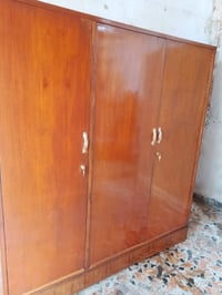 كنتور صاج قديم ثكيل نضيف دواخله حلوه ١٦٠ الف موجود توصيل داخل بغداد مك...