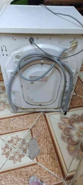 السلام عليكم طباخ شغال ابو الفرن جديد مع غساله اوتوماتيك جديده طفت ماعرف اشبيها السعر اثنينهن 100الف رقم الهاتف ***********
