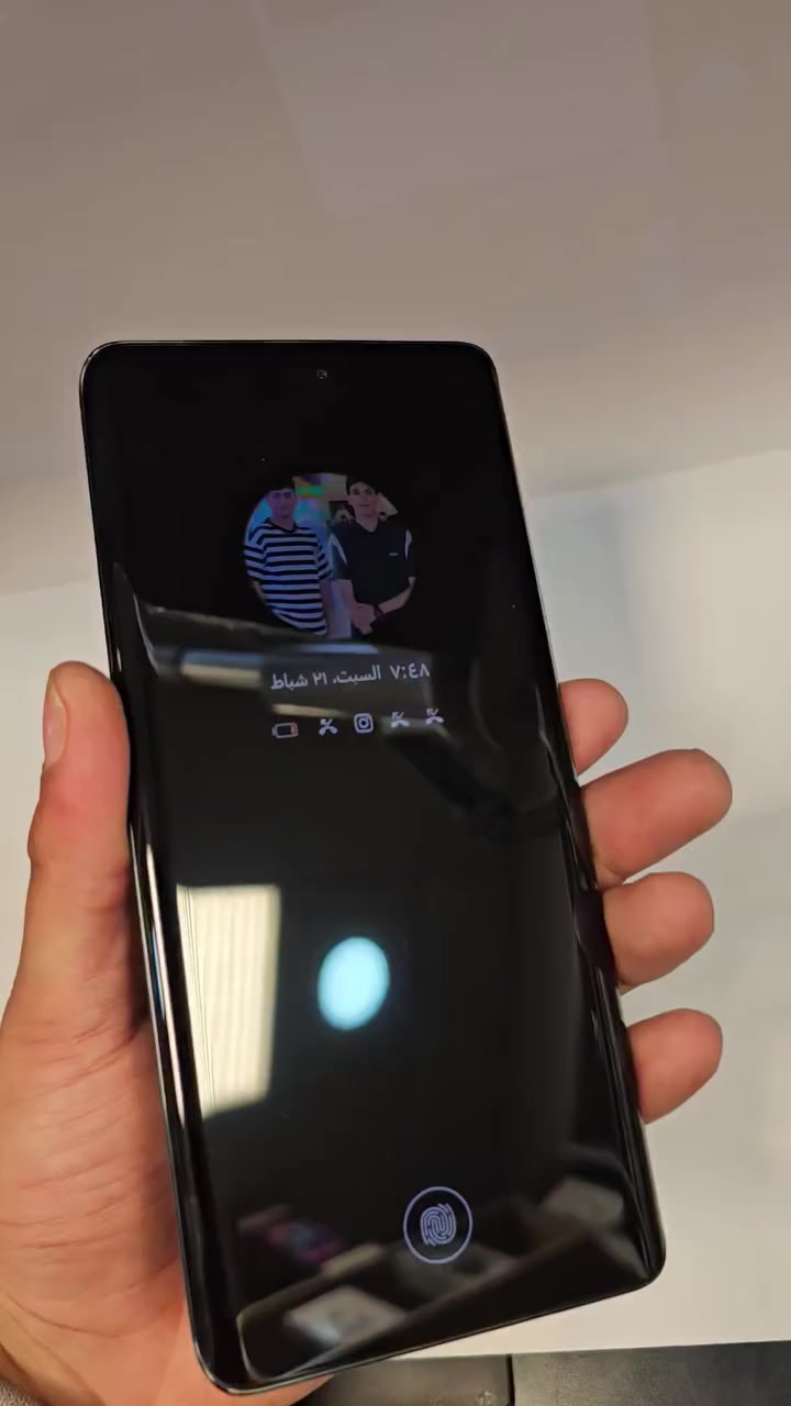 جهاز هونر X9c
جهاز نظافته 100%
ذاكرته 256 عشوائية 8
بطارية 6600
جهاز اخو الجديد صار شهر من مفتوح من الكارتونه
ملحقاته كامله كارتونه وشاحنه 
السعر 320 الف
رقم ***********
