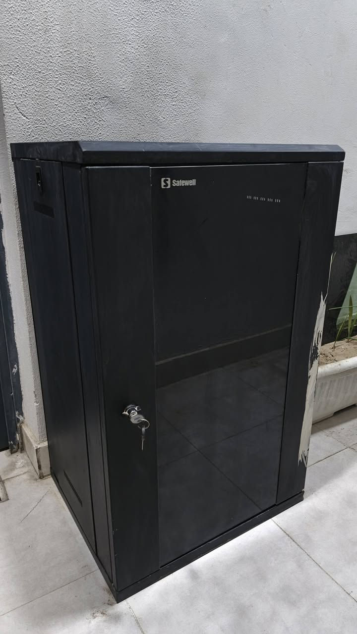 للبيع راك
18 U
دبل مروحه + PDU سويج كهرباء
مكاني بغداد  ***********
