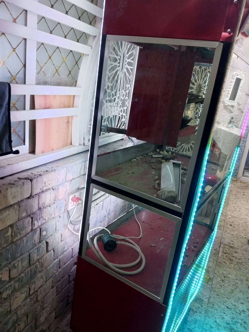 سلام عليكم مكينه مال شاميه البيع سعره 300و بيه مجال مكاني بغداد العبيدي مامتواجد خاص فقط ع الخط ***********
