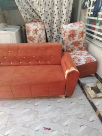 تخم قنفات للبيع اربع قطع السعر 150 الاتصال 07739114580