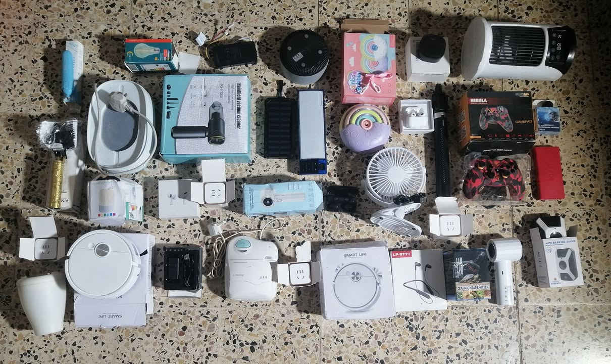 شلعة الكتروني ٣٥ قطعه ..عاطل او بيه خلل او نقص و جم قطعة تشتغل بس ابيع كلهم كعاطل كلهم ٢٨ الف مع توصيل ...موجود فيديو..الحجز بالمراسلة


**إذا كنت صاحب هذا الإعلان وتريد حذفه لأي سبب، رجاءا أرسل رسالة إلى الدعم الفني**