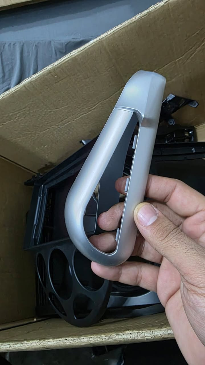 ٤ قاعده شاشه كلها ٩ انج مع  ٤ كامرات محيطيه و حساسات و سماعات
شلع ٨٠ الف 
مفرد قطعه و سعرها


**إذا كنت صاحب هذا الإعلان وتريد حذفه لأي سبب، رجاءا أرسل رسالة إلى الدعم الفني**