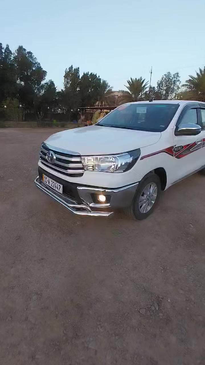 سلام عليكم
بيكم هايلوكس موديل 23 ساز
رقم بغداد  
ماشيه ٤٧
محرك كير تبريد سدر كلها عل شركه 
مكفوله من صبغ ول حادث تبديل 
كير اوتماتيك سيارة 
سيارة احله من صور
فقط بارد بل باب الخلفي شبر 
داخل فديو جميع تفاصيل مكتوبه 
سعر 270 بيها مجال  قليل 
مكاني بغداد 
***********
