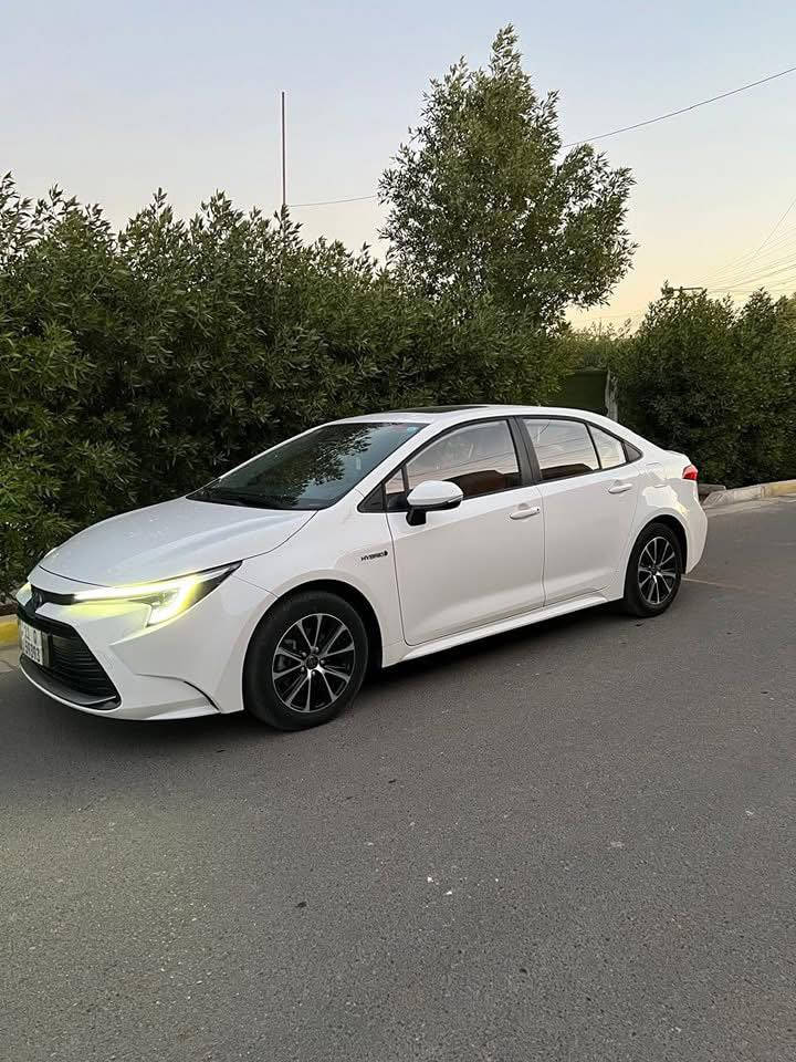 سلام عليكم كورلا هايبرد ماشي 31000 وقابل للزياده￼
سنة الصنع ٢٠٢٤
المواصفات 
اوتو ￼هولد
مودات قياده ٣ 
هند بريك بصمه 
تركشن￼
شاشه كار بلي
تحديد مسار 
كروز سرعه 
بصمه 
لايت عدسه اوتو
٢ قطعه تبريد 
￼كشن كهرباء￼
٢ منفذ شحن 
سلايد روف
داخل جلد مشمشي 
المكان بغداد رقم ***********
السعر143 ورقه وبيها مجال
