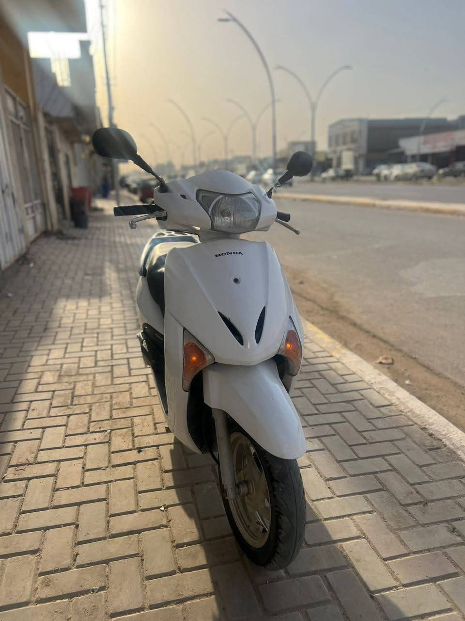 للبيع ليدي نضيف متكامل
السعر 800وبي مجال بسيط 
الاستفسار ***********
