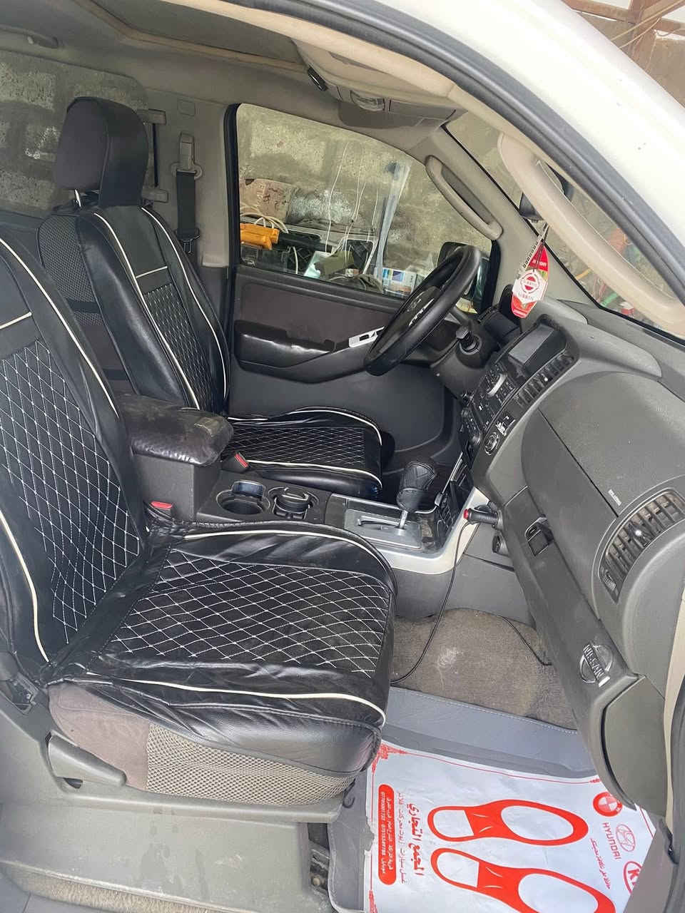 سلام عليكم للبيع نيسان بافندر2009 لون ابيض وارد امريكي رقم بغداد بسمي سنويه 2028
موصفاتهاSE صبغ جاملغ الخلفي جهت اليسار أربع اسابع بل جامغ الامامي جهت اليمين
محرك وكير شرط تبريد ثلج 3قطع فتحه شاشه دشبول ارماده صدر جديد السعر100  الاستفسار عل رقم  
***********
