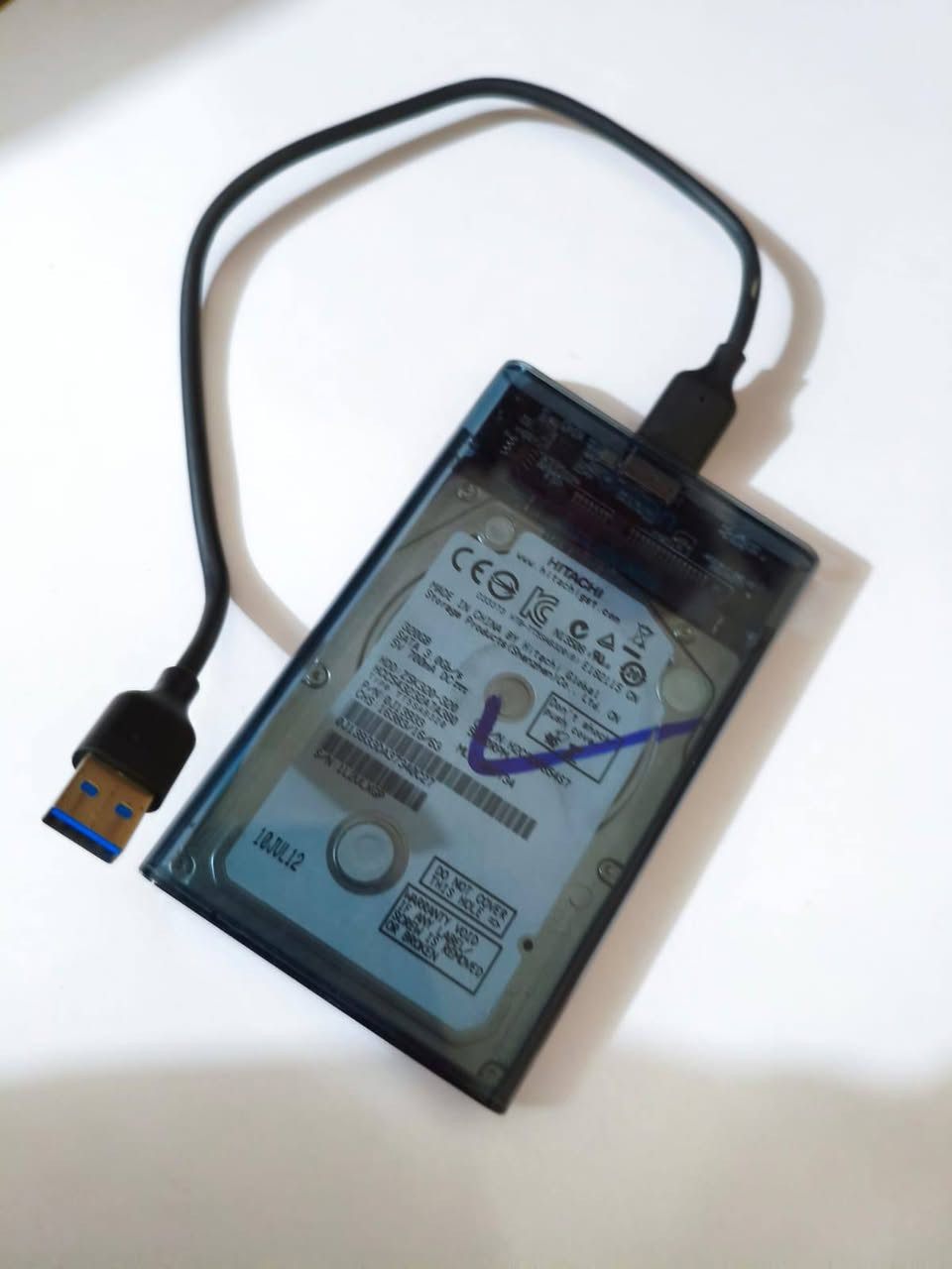 بلاستيشن 4 سلم مهكر نضام 12.52 ذاكره 500 مع هارد 360 لوك ستيكر ما مصلح نضيف جدا مع يو بي اس لحمايه الجهاز مشحون 3 مرات مع ستاند مبرد يجي وي الجهاز جوستكين وحده اصليه والثانيه تجاريه درجه اولى الجهاز محمل باقوى الالعاب بسعر 345 الف 
مكان : كربلاء
تواصل : ***********
