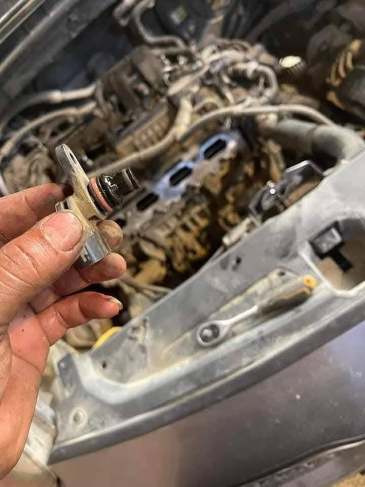 سيارتك تصرف #بانزين !؟
عندك خربطة بالمحرك ؟
أكو تأخير بتشغيل السيارة ؟ 
تحس سيارتك غير مستقرة !!
خايف تصير حقل تجارب للمصلحين ؟؟
سيارتك محتاجة إدامة وحاير وين تروح ...!
ـــــــــــــــــــــــــــــــــــــــــــــــــــ
عالم النوزلات لصيانة السيارات بخبرة طويلة يقدم لكم 
#الخدمات 
1. تشخيص وفحص اعطال السيارة بالجهاز 
2. تنظيف #الجويتر 
3. تنظيف النوزلات : العادي+GDI
4. فحص  البلكات وتبديلها
5. تنظيف حساسات الVVT 
6. فحص المجاول وتبديلها
7.فحص قاعدة فيت بم
8. تبديل منظومة الفيت بم والطوافات 
ــــــــــــــــــــــــــــــــــــــــ
للسيارات الكورية  و اليابانية وألامريكية الحديث. 
كل هاذ ٢٥ الف فقط
ــــــــــــــــــــــــــــــــــــــــــــــــــــ
العنوان 
مسيب شارع الصناعي مجاور مطعم كنتاكي هوم واصباغ الأوسي 

هاتف: ***********
