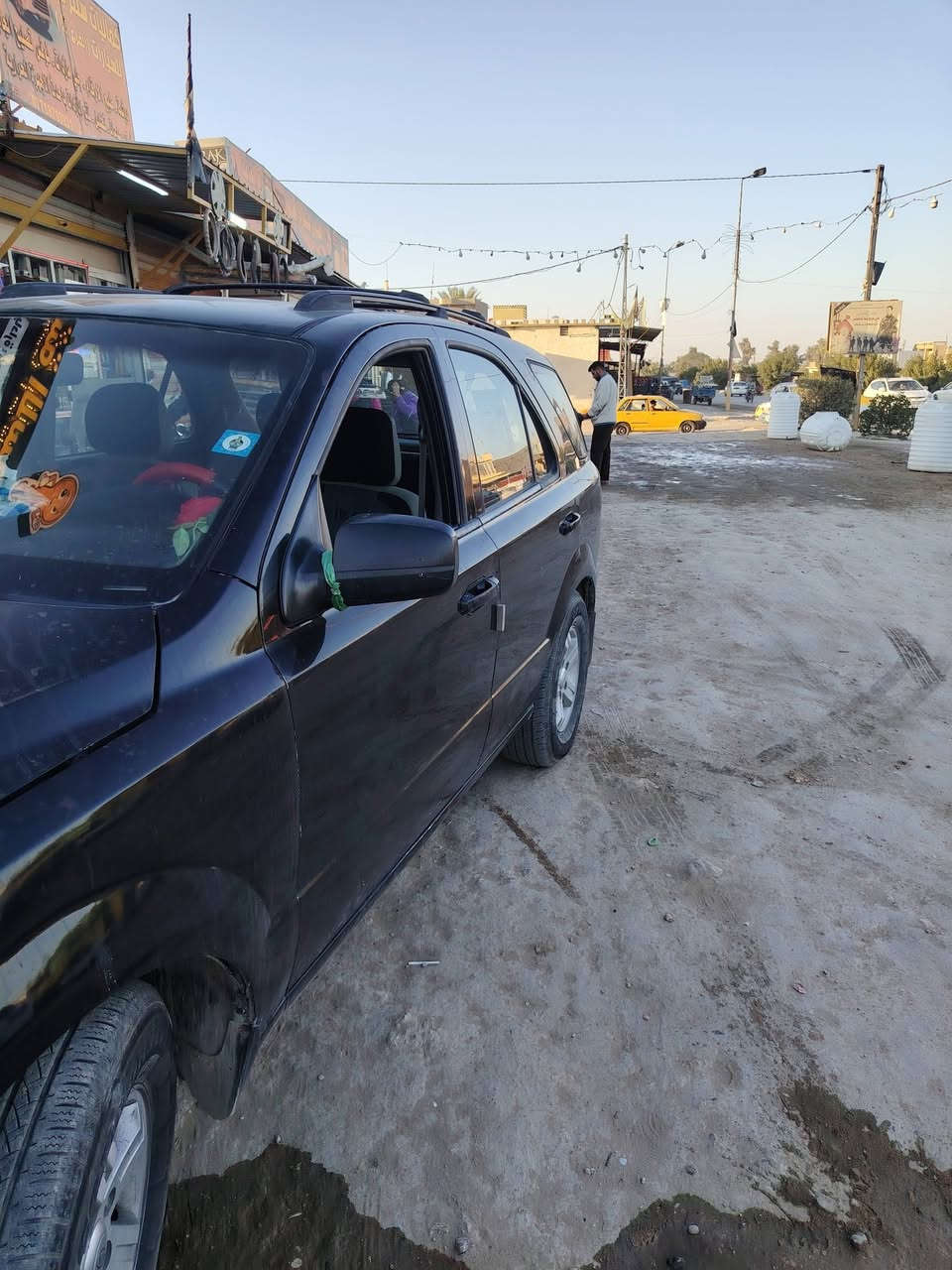 بيع او مراوس حسب  القناعه شنو عندك مراوس  دزه خاص 
سورنتو موديل 2005  رقم بغداد انكليزي بسمي تحويل مباشر سنويه 2031  محرك 3.5  بلاد مكفول كير حاويه كفاله حداديه تاير تبريد دوشمه كشنات ارضيه سياره بيه ٣ قطع رش   بدون دواخل باقي سياره كفاله   جاهزه ع اخر حبايه ترايك للبصره بيع او مراوس حسب القناعه سعر 85$ مكاني بابل جبله ***********
