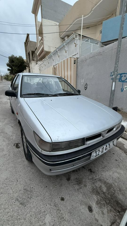 مستبوشي  لانسر  للبيع/مديل 93 /بور /مركزي /بدون صبغ عنون موصل باقي تفاصيل اتصل  ***********
***********
