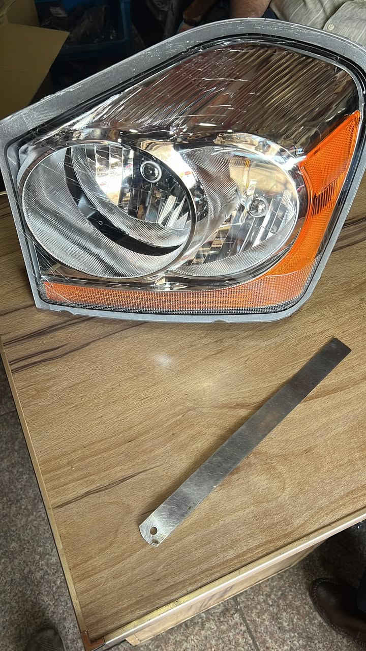 توجد ادوات دورنكو مجلس محافضه 2009/2006محلات الاندلس ساحه الطيران ***********
