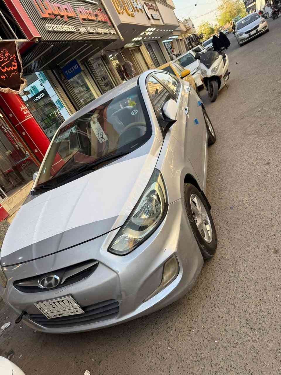 السلام عليكم
اكسنت موديل 2015 ماشيه 141الف رقم قادسيه بأسمي بيها تبديل باب السايق وباقي رشات صبغ تجميليه بسيطه بالخليج موهنا مكينه 1400 سياره مابيها نقص برغي جاهزه من كلشي مكينه تبريد تخم تاير حداديه مكاني السماوة وي الصور فيديو موضح كلشي بالسياره سياره متعوب عليها 

مكلف بلنشر اتصل عل رقم *********** 

مكانه سماوه شارع الشعبيه 88 وبيه مجال
