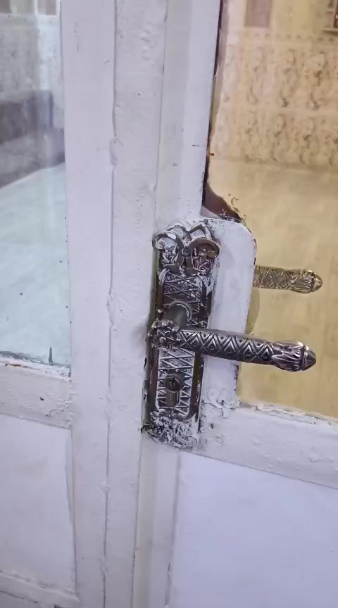 بيت للبيع طابقين ركن مساحه ١٣٠ طبو صرف بي محل اوبي مواجر حاليا *********** وتساب الموقع الشماليه شارع جمعه العرضجي
