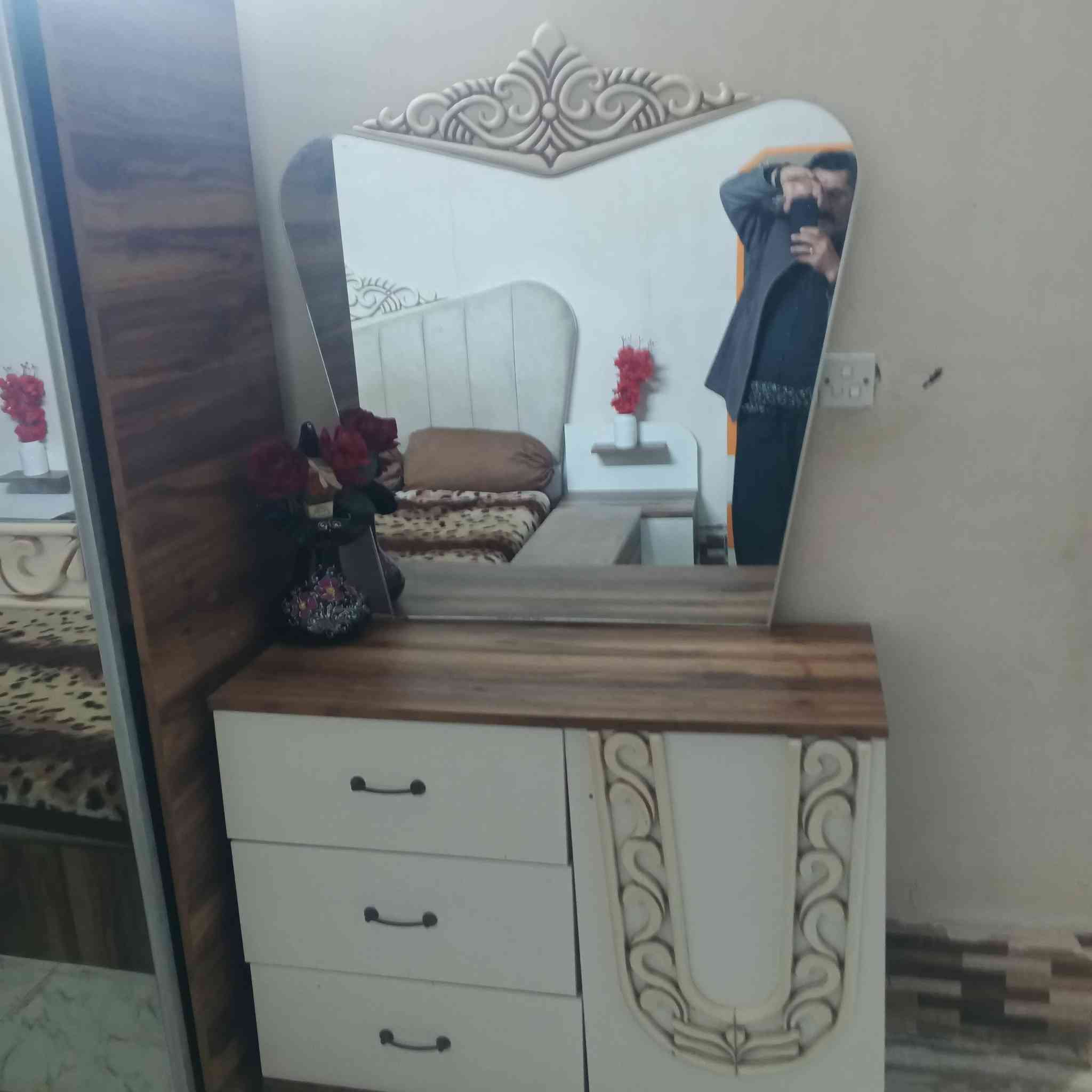 غرفه نوم  
275بی مجال قلیل 
***********
***********
