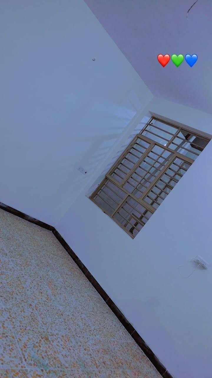 سلام عليكم بيت لبيع 100متر جبهة 5ونزال 20في منطقه الضباط الثانية زراعي طابق واحد كامل مابي اي نقص للأتصال تصل ع
مكلفة بالنشر هذا رقم صاحب البيت واتساب او خط ***********
