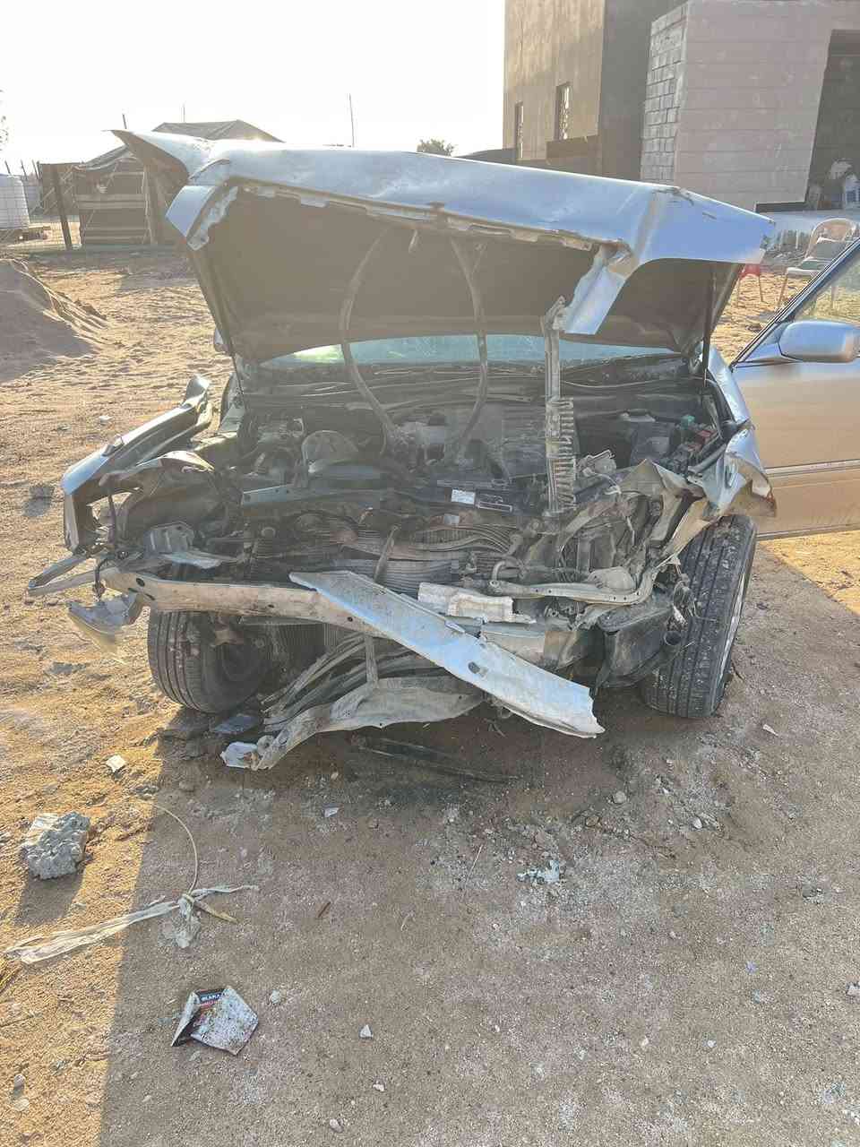 سلام عليكم للبيع ملكه موديل 2002رقم بصره سعر 60وبيه مجال ابيع على حادثه ***********
