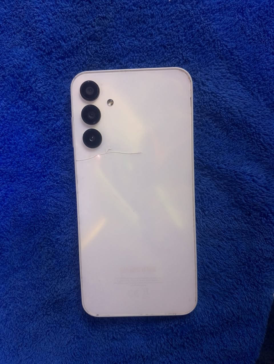 سامسونك 15A,ذاكرة 128 شاحن تأيبسي بصمة أصبع جانبية كله شغال خير من الله جهاز حلو مكان بغداد الشعب 
سعرة 90 مال بيع


**إذا كنت صاحب هذا الإعلان وتريد حذفه لأي سبب، رجاءا أرسل رسالة إلى الدعم الفني**