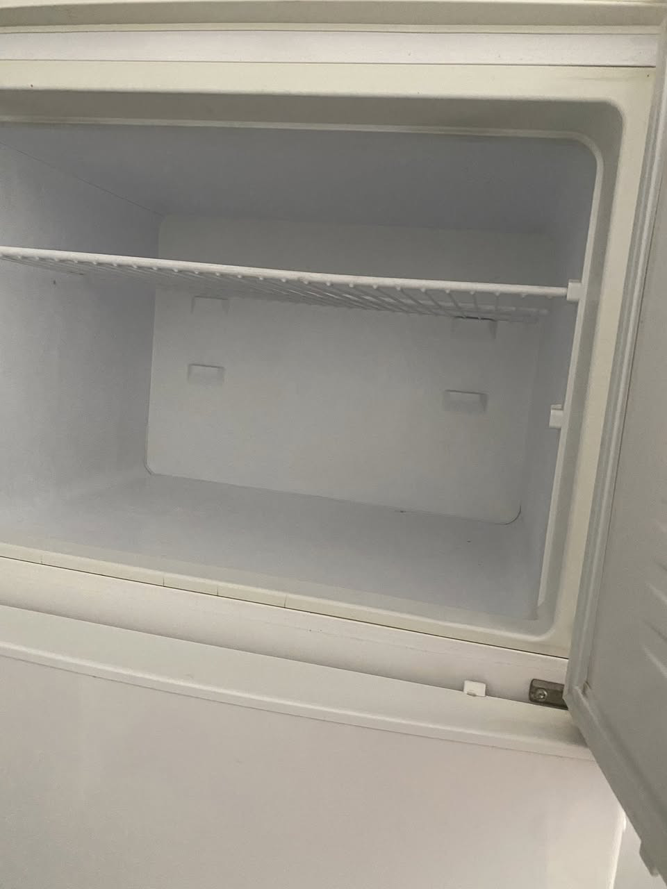 ثلاجه حجم ١٨  زايده عندي أبيعه ١٥٠ قفل بدون معامله


**إذا كنت صاحب هذا الإعلان وتريد حذفه لأي سبب، رجاءا أرسل رسالة إلى الدعم الفني**