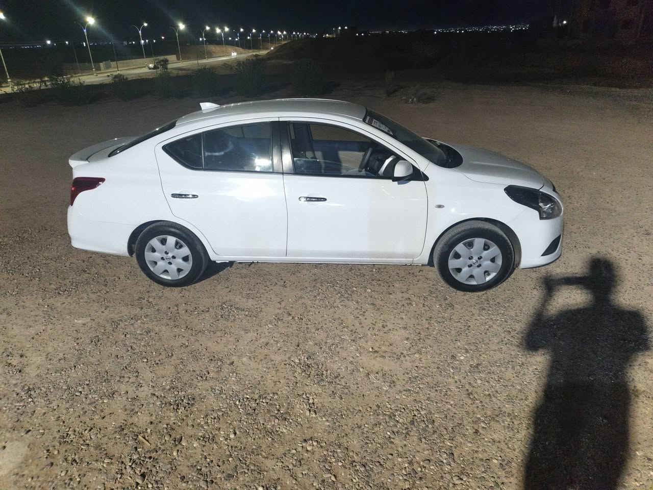 السلام عليكم سيارة نيسان صني 2025✅ للبيع
السيارة ام البليتة الزرگة بعدها على وضع الشركة
  ام الضمان الوكالة شركة السور ماشية 24✅
مسجل رقم اربيل كاملة مكملة حتى الهزه كاملة 
 تحويل ثاني يوم
السعر / 136 المو شراي لاتبزعني

الاتصال على الرقم/ ‏‪***********‬‏
