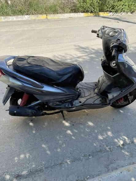 السلام عليكم 
سكني فحلّ كابريتر نظيفه باتري جديد سرعه 140 

السعر 450  

مكان بغداد حي الجهاد

***********
