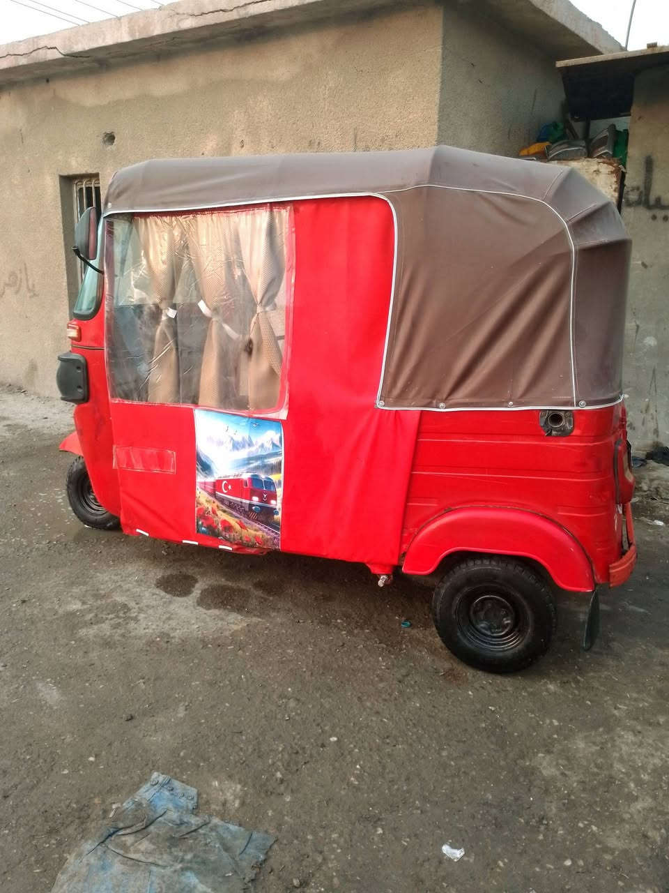 اللهم صل ع محمد وال محمد جمعة مباركه ع الجميع/ السلام عليكم تكتك باجاج للبيع رقم  سنوية بأسمي تحويل ثاني يوم موديل20 المكينه الكير لا تنقيص لا تبخير البدي بي ضربات كلش بسيطه وحده يم بك لايت الايسر والغد ضربات بي الأيمنى كهربائيات كلها شغاله سلف جديد شخاطه تايرات جوبلس وايرات البك كلج ونمر كلهم جديده مسجل شغال خياسات ملكوطه جوانب نقصها كلجات عنبار رئيسي هذن يوكع فلوسهن من السعر مكاني البصرة الهارثه السعر 5 وربع بيها مجال حك الجيه وهذا رقمي واتساب *********** ((ملاحظة يولد ميعجبه السعر أو تكتك لا يكسر بحلال العالم سوك كلشي بي وآني بخدمتكم))
