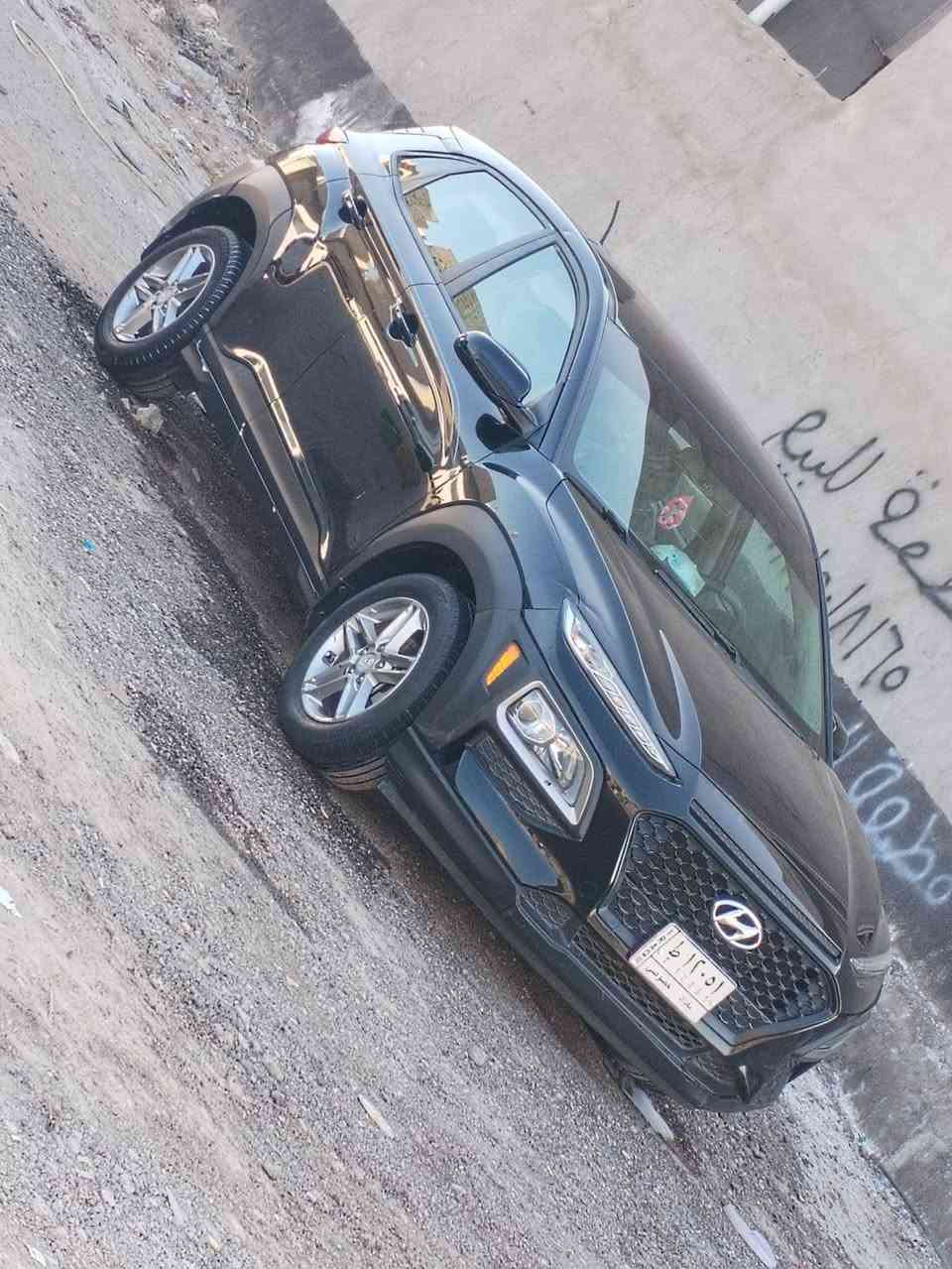 سلام عليكم من رخصه مدير الكروب هونداي كونه للبيع 2018 سياره كلين بدون حادث ماشه 57 سياره جديده معنه الكلمه مواصفاته كلش حلوه ليريده بخدمته سعره 143 بيه مجال بسيط واني بل خدمه ***********
