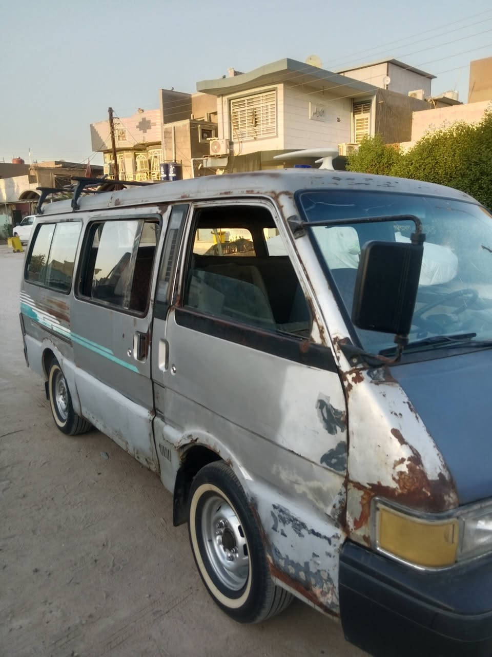 سلام عليكم كيا بستا موديل 93 رقم بابل ألماني تخم تاير جديد  مكينه وكير واكسن كفاله دوشه جديده سياره بلاديه شوفت عينك مكاني حله حي نادر ما متواجد خاص ***********
