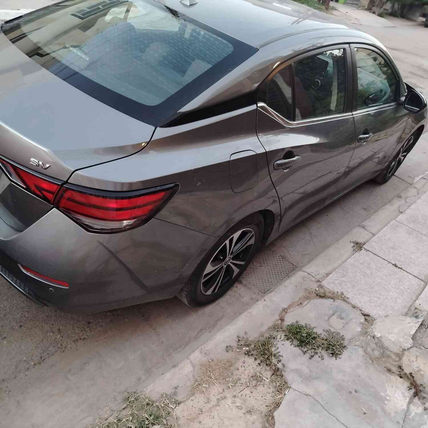 السلام عليكم اخوان عندي نيسان سنترا 2023 SV ماشية 33 لون نفسي رقم اربيل السياره جدا نظيفة حادثه بنيد سطحي محرك وكير مكفولات كهربائيات كلها شغالة بدون اي نقص تبريد ممتاز اربع رادارات بصمة ابواب أمامية وتشغيل عن بعد تايرات جدد باتري جديد السيارة حلوة ونظيفة جدا داخلية نظيفة كلش والحمد لله رايده 133 ورقة وبيه مجال الي يحب يشوفها السيارة في بغداد الغزالية رقمي *********** ابو محمد
