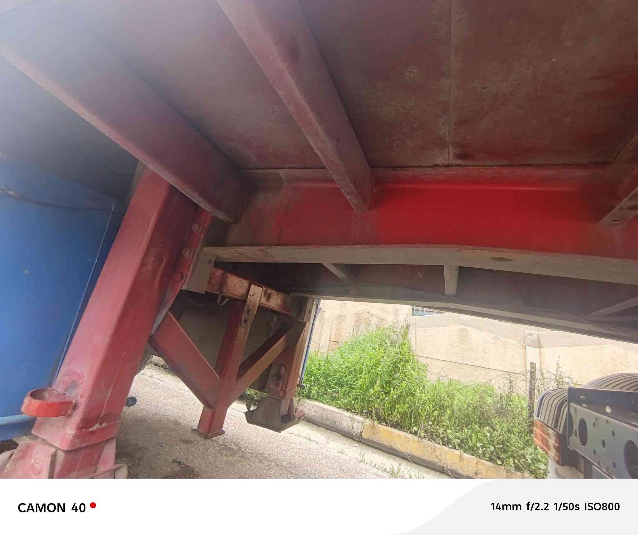 عربانه للبيع الطول 12 وربع
شاصي 16 محلي
دناكير سكانيه
عربانه عل شغل 
*********** 
عربانه مو مشتغله بل سكراب
