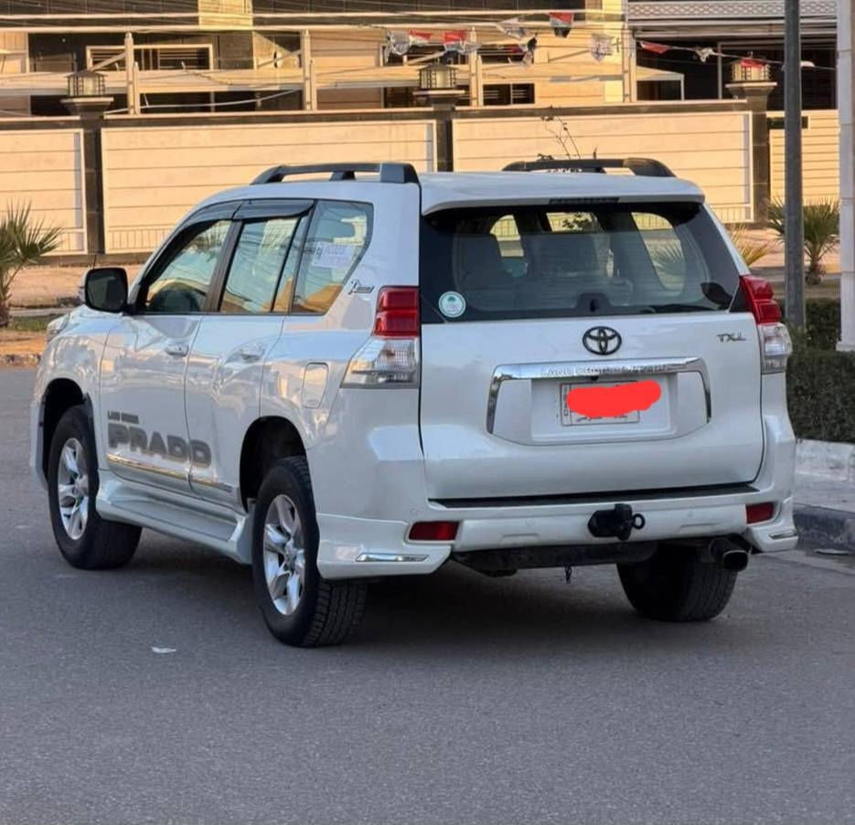 برادو موديل 11 اربعه سلندر رقم بغداد ماشيه 186 محدثه 17 كير محرك مكفولات  تخم تاير صدر ممتاز باتري جديد مكفوله  من الصبغ والضربه فقط بارد بيه موضح بلسونار مكاني بغداد الدوره يم كلية دجله اتصل واتساب
*********** اتصل واتساب شبكه ضعيفه
