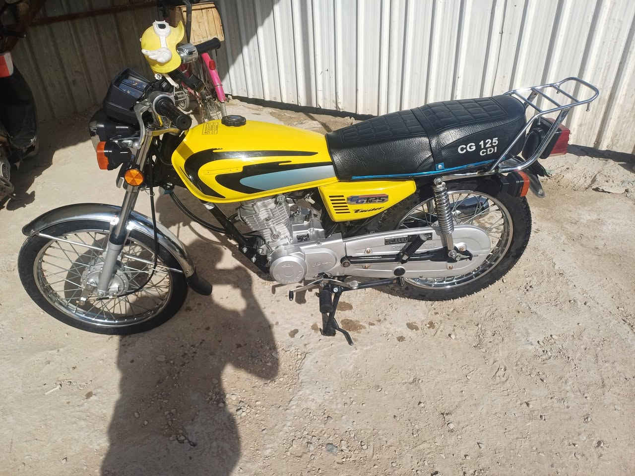 سلام عليكم دراجة ايراني للبيع 2026 أوراق اسكنر 650 وبيه مجال  مكان كربلاء طواريج؟ ***********
