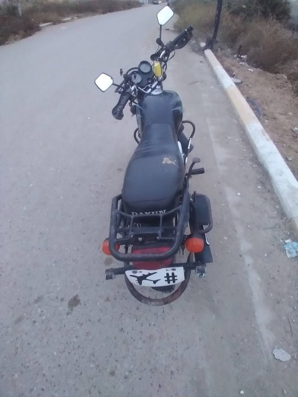 السلام عليكم دراجة دايوان البيع موديل ٢١ مكفولة أوراق كاملة المكان بغداد الجزيرة
***********
