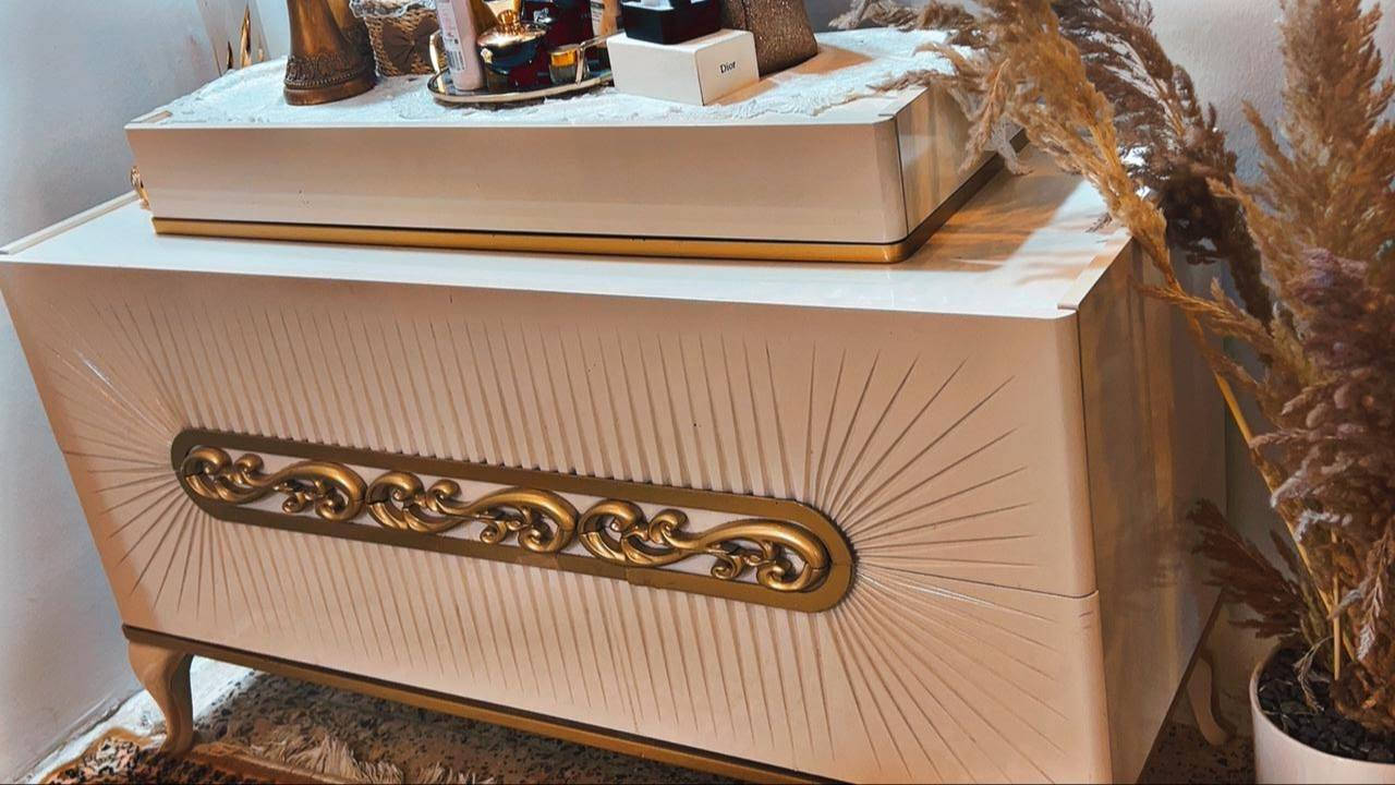 ***********
شراي يراسلني واتساب فقط  ادزله فديوات للغرفه 
غرفه تركي ١٠ قطع ثكيله ضخمه نظيفه كلش السعر كلش مناسب عنوان بغداد صليخ شراي يتفضل واتساب يشوف الفديوات للغرفه
