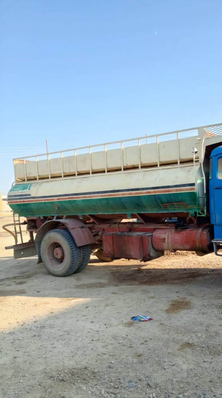 سلام عليكم ورحمة الله وبركاته
للبيع تانكي اقجم لاستفسار 
***********
