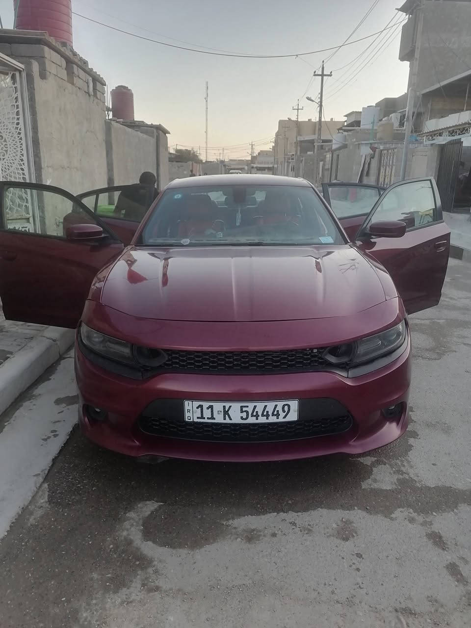 سلام عليكم جارجر جيتي موديل 18اصل رقمها بغداد سنويه جديده
رقمها مميز مكينه 3600 جديده  كير اكسل جدد 
تخم تاير ويل 20 اصلي موصفات جيتي معروفه 
بيها جاملغ وبنيد مبدلات وشوي من الباب صبغ كد شبر توحيد لون 
الباقي كفاله من صبغ مكانها البصره قضاء القرنه 
رايدها ب١٧٥ وبيها مجال حك جيه 
***********
