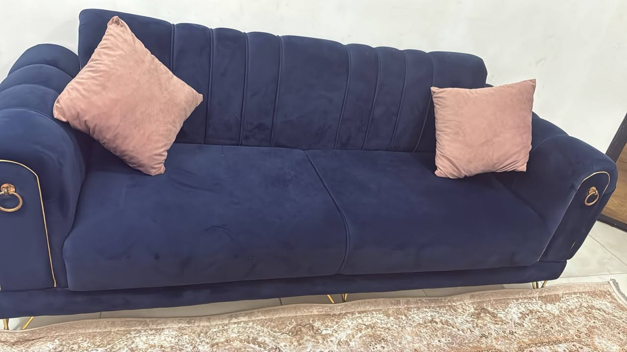 تخم اخو الجديد للبيع ب450 مكاني الدوره للاستفسار الاتصال ع الرقم ***********
