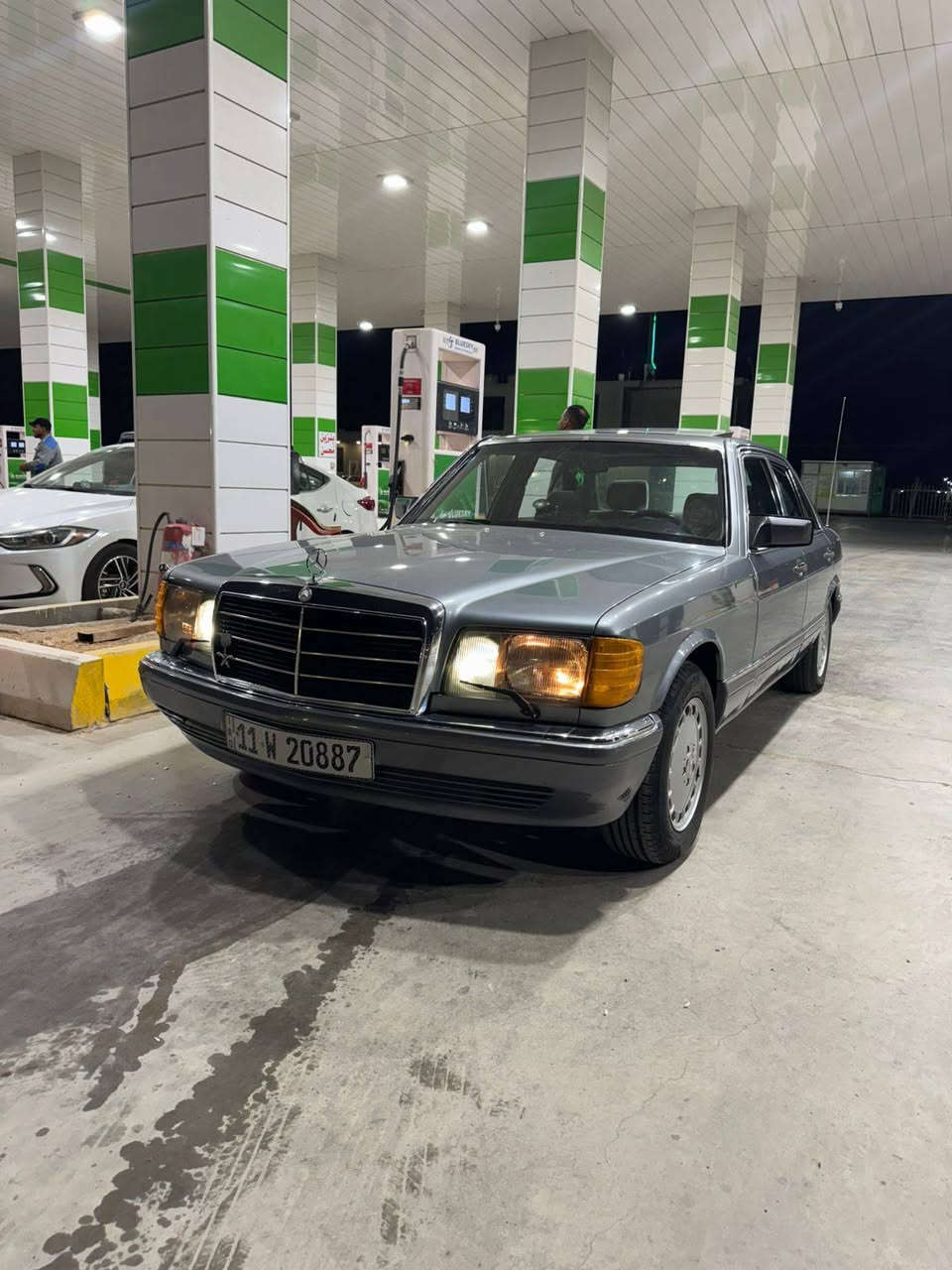 للبيع موديل 1989 مكينه وكير بلادي سياره جاهز تبريد دبل مروحه 
سلايت طكتين 
اريل كهرباء
داخل جلد 
***********
 سعر 85 وبيه مجال
