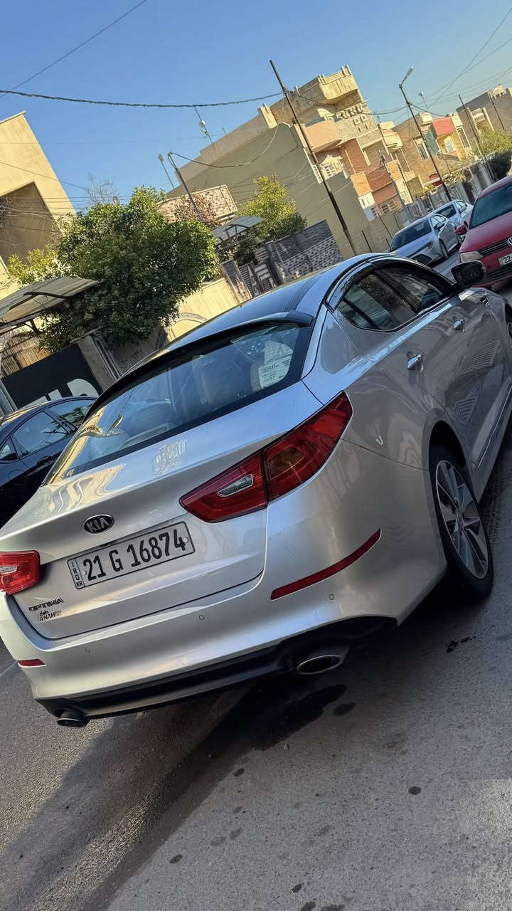 سيارة اوبتما كلين تايتل بيها دائر الخلف بارد
كوري باي كوري موديل 2015 
‎كير مكينة شرط
‎كير عادى توماتيگ
محرك 2400 دوش 
‎ماشية 80 الف كيلو
‎شفتات ستيرن 
‎وسائل ترحيب 
‎كشنات جلد
‎بانوراما 
‎طخم تواير جديد 
‎سنوية هزة جديدة
‎سيارة جديدة مابيه مصرف 
***********
