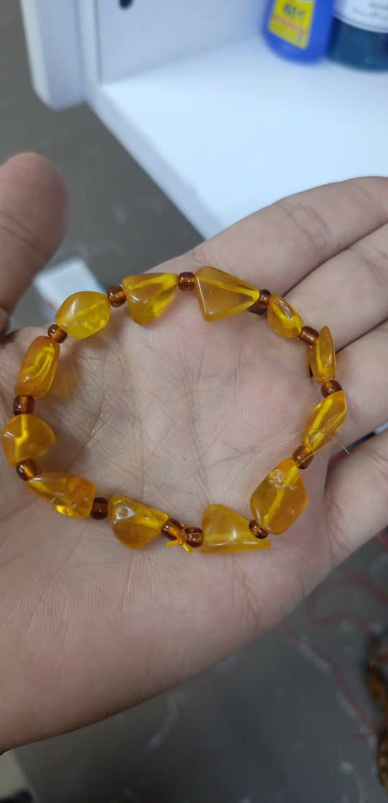 اسوارات كهرب حر طبيعي اصليات للبيع كل قطعه وسعرها حسب وزنها


**إذا كنت صاحب هذا الإعلان وتريد حذفه لأي سبب، رجاءا أرسل رسالة إلى الدعم الفني**