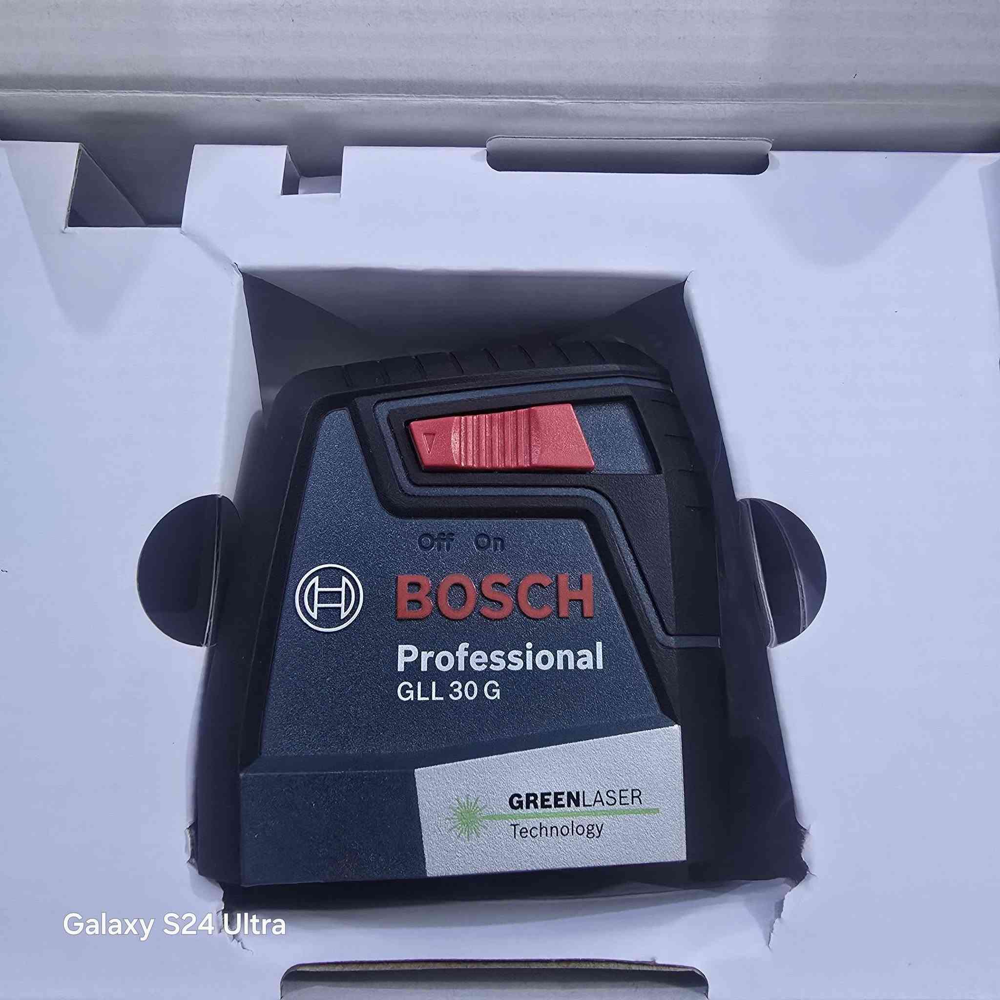 كبان ليزري بوش (Bosch) الأخضر 🟢 
اليخدمه يخلي سعر


**إذا كنت صاحب هذا الإعلان وتريد حذفه لأي سبب، رجاءا أرسل رسالة إلى الدعم الفني**