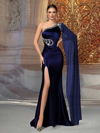 جديد • ما ملبوس • ملابس