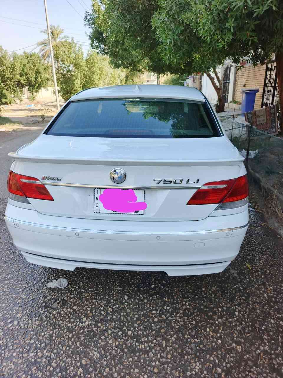سلام عليكم اخوان BMW750LI باخره موديل 2008 رقم بغداد تحويل ثاني يوم سياره بلاديه لاضربه ولاخياس ولا قطرت صبغ شرط ماعدا دعاميات مكينه وكير جدد وبيهن ضمان سياره 4بوب شفط+جنطه شفط+5بردات كهرباء سياره كله على لبلاد تجي وتشوف احلا من صوره مكان سياره بابل الحمزه الغربي للتواصل *********** سياره فول اني ماذاكر موصافات الي بيه
