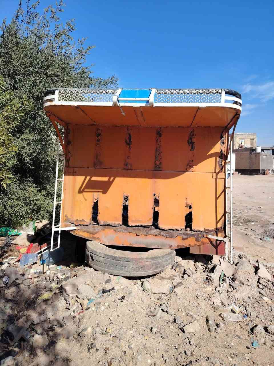 بدي ابوردين للبيع طول&اربع أمتار أو نص & مكان نجف مكلف بنشر***********
