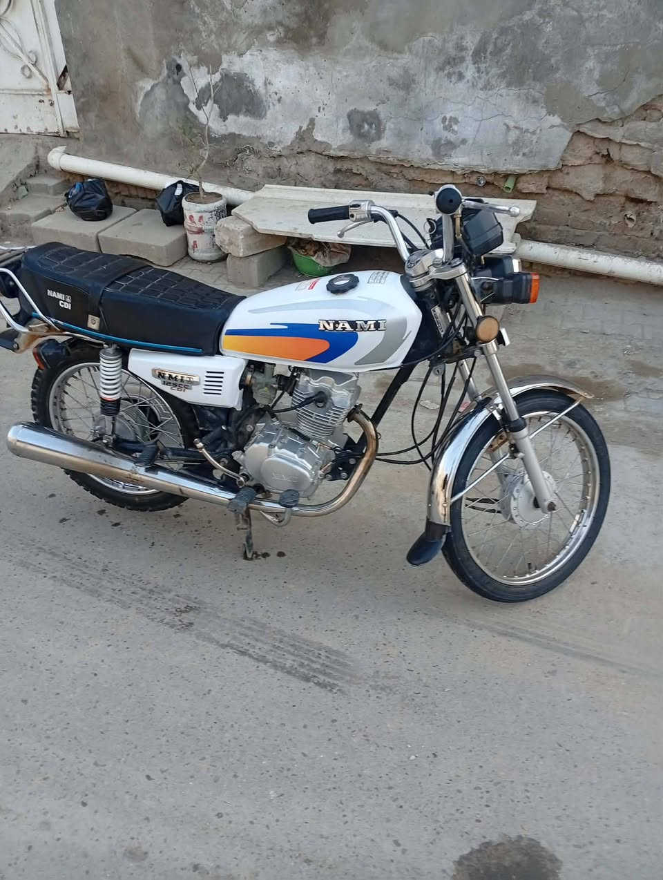 دراجه نامه اصلي رقم وسنويه مديل2023.  950وبيه مجال
***********
