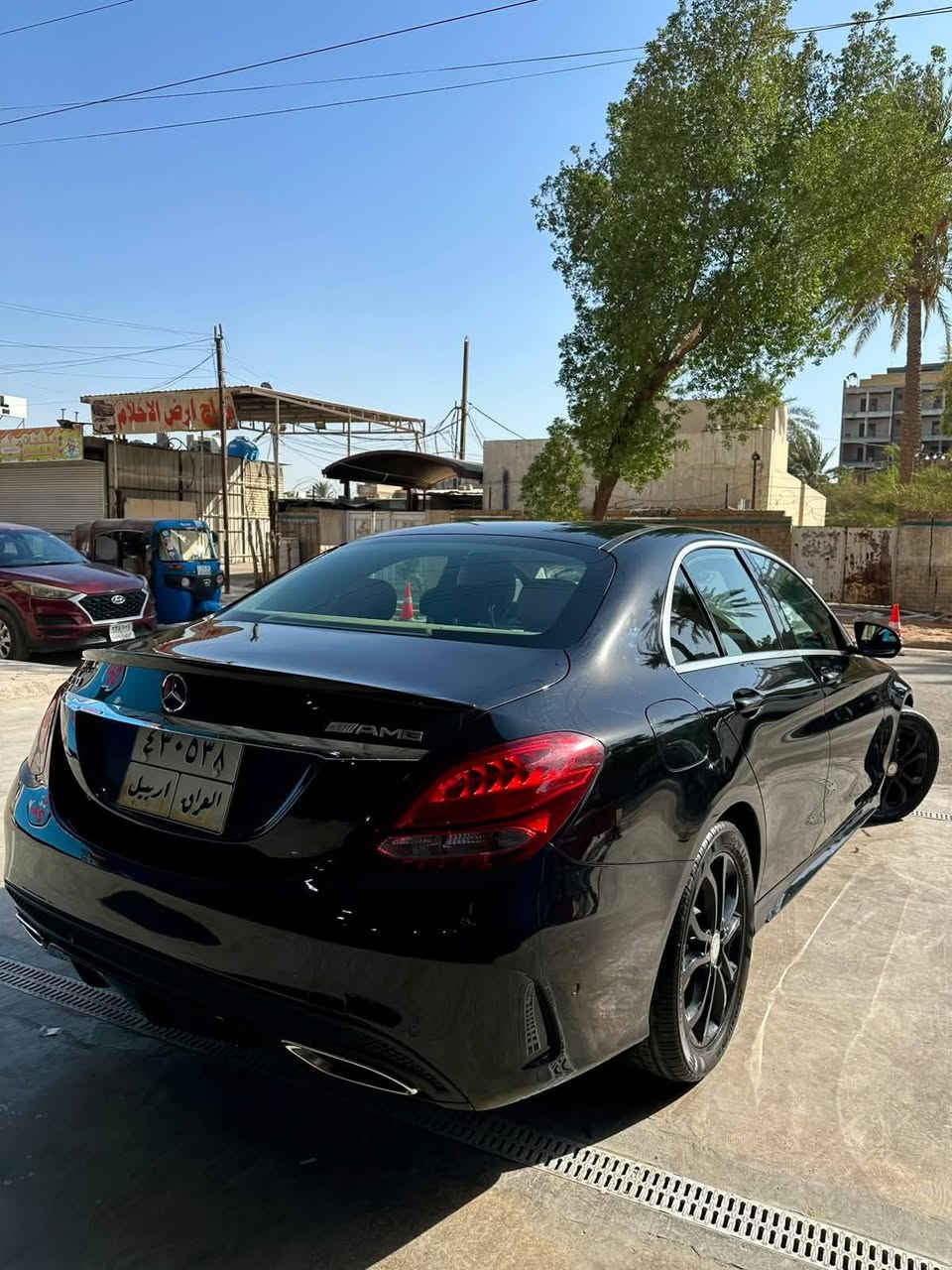للبيع 
مرسيدس C300 
موديل 2017

مسويلة صيانة عامة السياره ماناقصه برغي 
حدادية جديدة
ماشية 92,000 
السيارة تو ويل دفع خلفي
بصمة تشغيل 
بصمة
كشنات جلد 
كشنات كهرباء
 خزن ميموري
هاند بريك بصمة
شاشة
كامرة +حساسات
نقطة عمياء 
كروز كنترول
ستيرن D
شفتات ستيرن
السيارة بيه نص البنيد مصبوغ وبس ربع الجاملغ الامامي بدون دواخل يعني الشاصي والغد مكفول
 ايمن + ايسر +بنيد 
لغد + شاصي +ايرباك كفالة شرط الفحص

. بغداد, العراق


**إذا كنت صاحب هذا الإعلان وتريد حذفه لأي سبب، رجاءا أرسل رسالة إلى الدعم الفني**