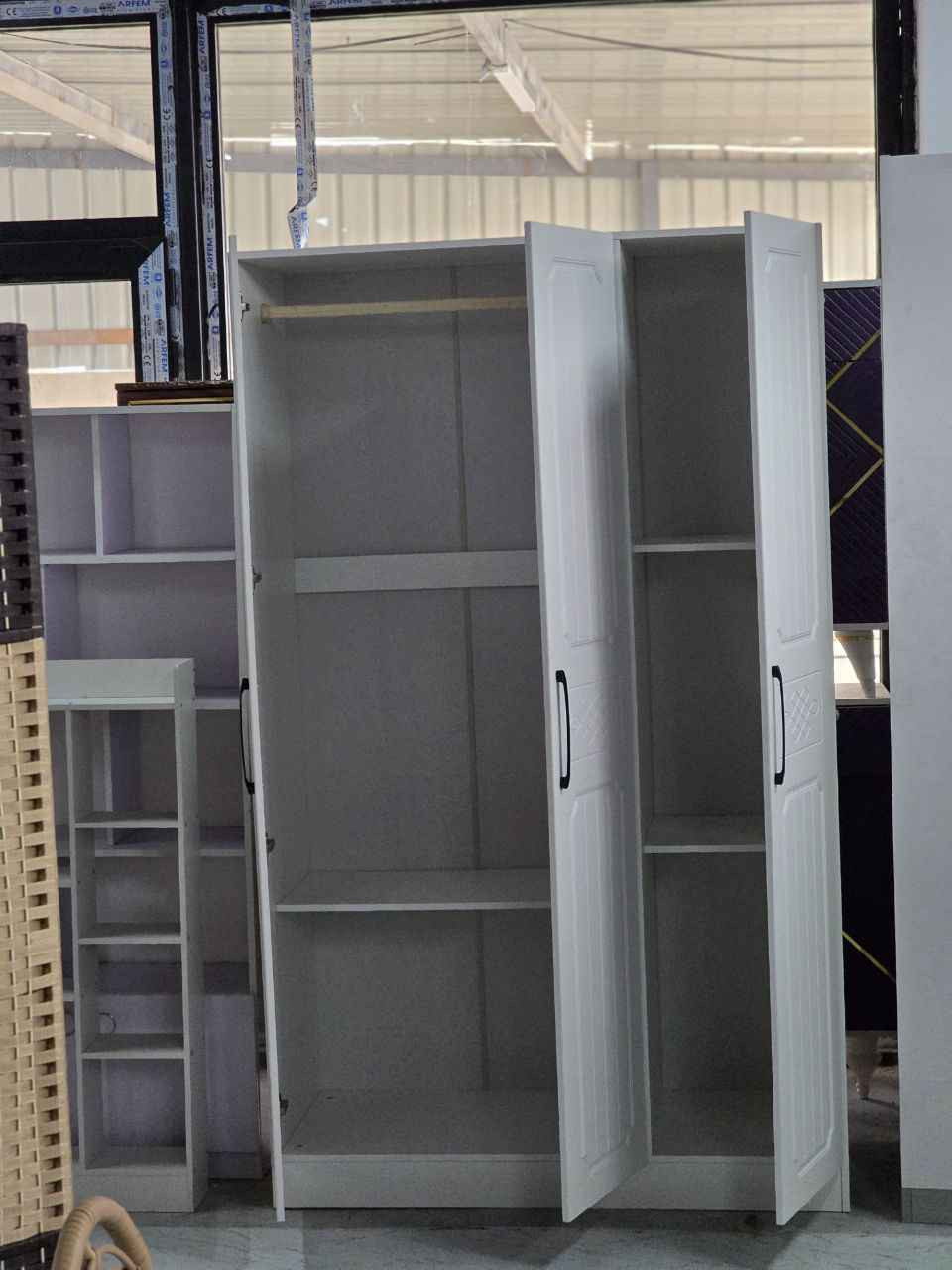 🔥 عرض قوي من جنة الأسعار 🔥
🪑 كنتور ٣ باب خشب MDF درجة أولى
ترتيب + فخامة + سعر يفوز 💪✨
تصميم أنيق يخلي غرفتك مرتبة 100٪
📏 القياسات:
▪️ العرض: ١٢٠ سم
▪️ الارتفاع: ٢ متر
▪️ العمق: ٥٢ سم كربلاء, العراق


**إذا كنت صاحب هذا الإعلان وتريد حذفه لأي سبب، رجاءا أرسل رسالة إلى الدعم الفني**