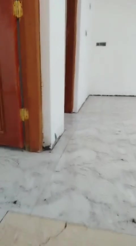 بيت للبيع طابقين طابو صرف ٩٣ متر بطابو واقع حال ١٢٠ متر بناء حديث كونكريت صب
العنوان شارع عشرين مقابل مدرسة النضال   الاتصال ***********
